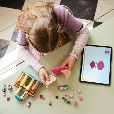 Конструктор Ґлінда, Ельфаба й Несароза в Університеті Шиз LEGO 75681