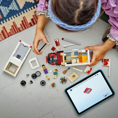Конструктор Пригодницький будинок на відпускних колесах LEGO City 60454