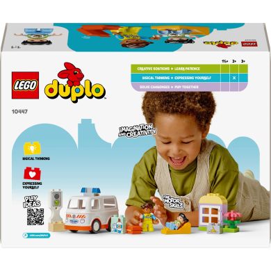 Конструктор Швидка допомога та водій LEGO DUPLO Town 10447