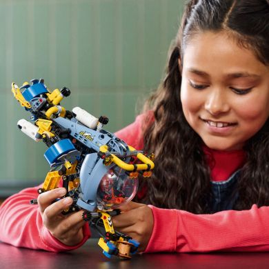 Конструктор Глубоководная исследовательская подлодка LEGO Technic 42201