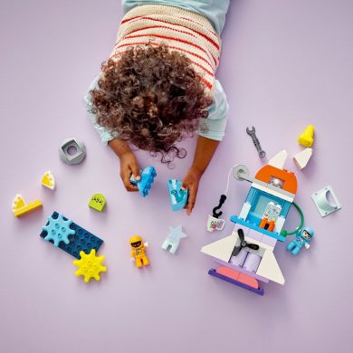 Конструктор Пригоди на космічному шатлі 3-в-1 LEGO DUPLO 10422