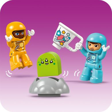Конструктор Пригоди на космічному шатлі 3-в-1 LEGO DUPLO 10422