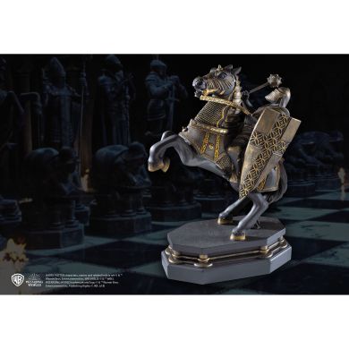 Фигурка рыцаря из набора Wizard Chess Set, Гарри Поттер The Noble Collection NN8722 849421004453