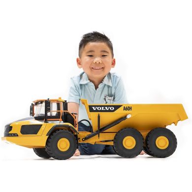 Іграшковий самоскид &laquo;Volvo A60H&raquo; Bruder 2455, 46.5х18.5х26