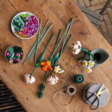 Конструктор Букет LEGO Botanicals 10280