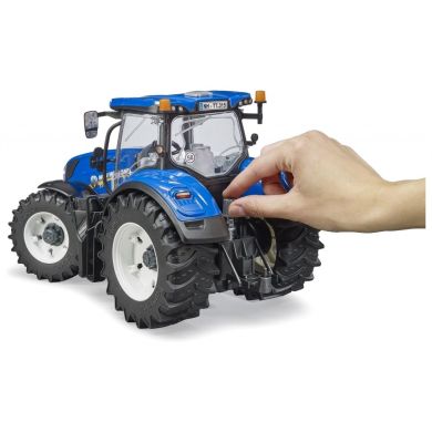 Игрушечный трактор &laquo;New Holland&raquo; М1: 16 Bruder 3120