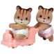 Игровой набор Sylvanian Families Белчата-двойняшки на машинке 5421