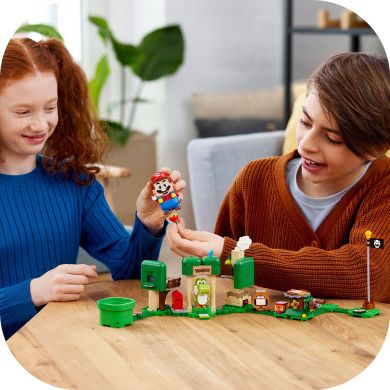Конструктор Додатковий набір &laquo;Будинок подарунків Йоші&raquo; LEGO Super Mario 71406
