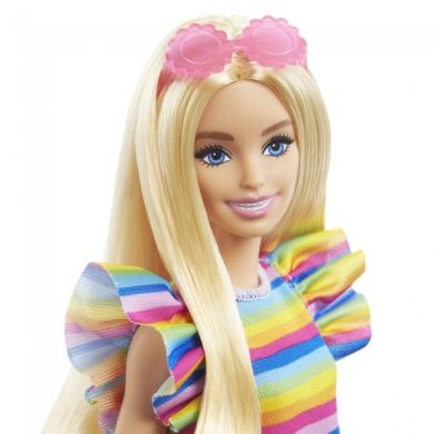 Лялька Barbie Модниця з брекетами у смугастій сукні HPF73