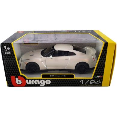 Автомодель Bburago Nissan Gt-R 1:24 в ассортименте 18-21082
