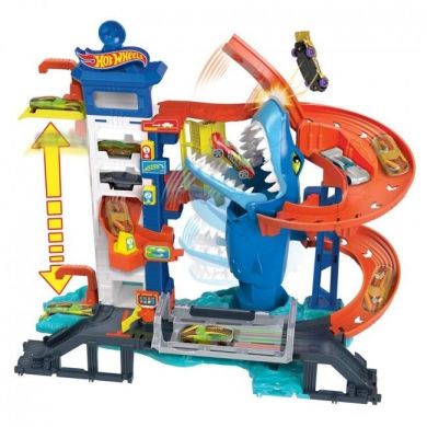 Ігровий набір Втеча від лютої акули Hot Wheels HDP06