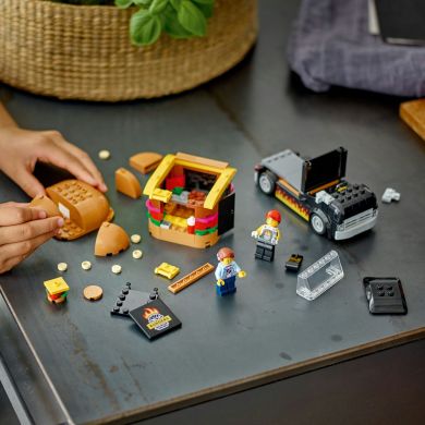 Конструктор Вантажівка з гамбургерами LEGO City 60404