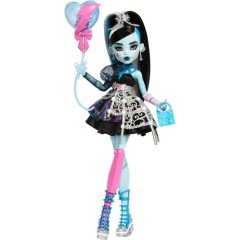 Лялька Френкі Страх який солодкий день народження Monster High JBG75