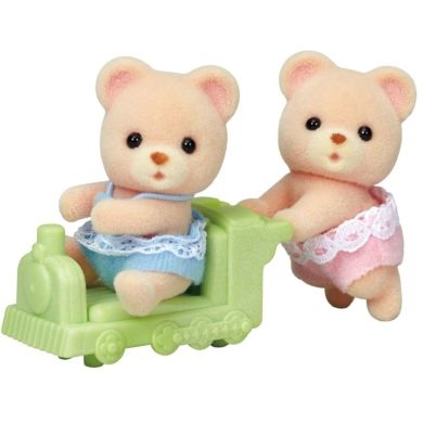 Ігровий набір Sylvanian Families Ведмежата-двійнята на машинці 5426
