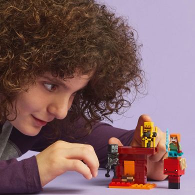 Конструктор Битва з лавою у Незері LEGO Minecraft 21266