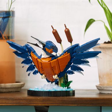 Конструктор Птица рыболовка LEGO Icons 10331