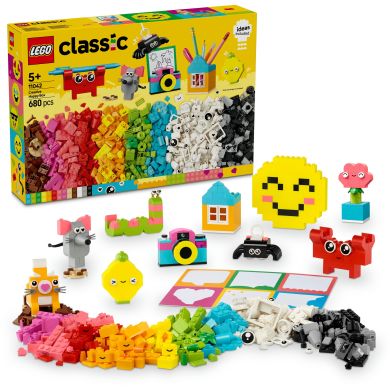 Конструктор Счастливый творческий набор LEGO Classic 11042