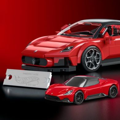 Колекційна машинка-конструктор Maserati серії Speed Mattel Brick Shop JFR90