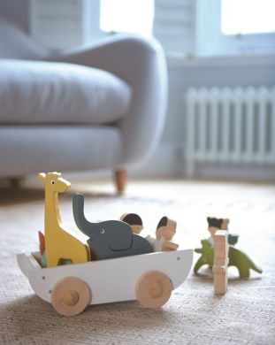 Іграшка з дерева Дружний човен Tender Leaf Toys TL8469