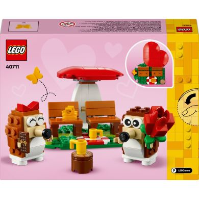 Конструктор Романтический пикник ежиков LEGO Icons 40711