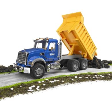 Машинка Самосвал Mack Granite Bruder 02815