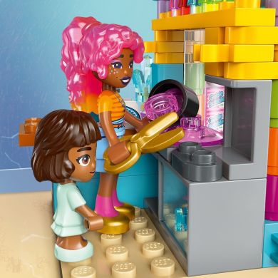 Конструктор Конфета Хартлейк-Сити LEGO Friends 42649