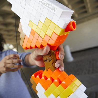 Лук іграшковий Сабревинг серії Майнкрафт Nerf F4733