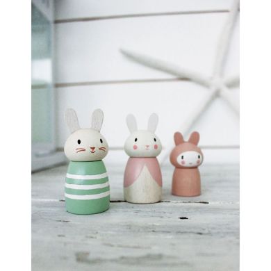 Іграшка з дерева Сім'я кроликів Tender Leaf Toys TL8383