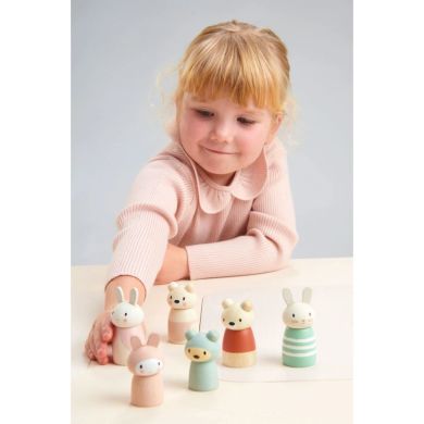 Іграшка з дерева Сім'я кроликів Tender Leaf Toys TL8383
