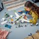 Конструктор Пасажирський літак LEGO City 913 деталей 60367