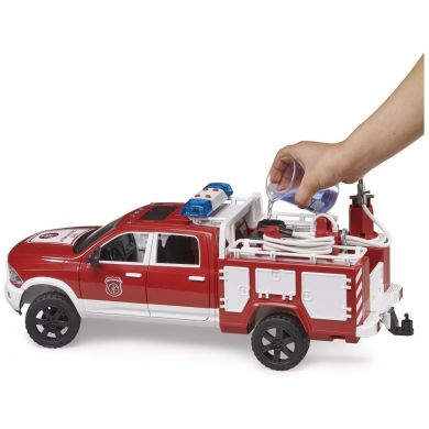 Машинка іграшкова Пожежна машина RAM 2500 Bruder 02544