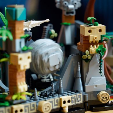 Конструктор Храм Золотого Ідола LEGO Індіана Джонс 77015