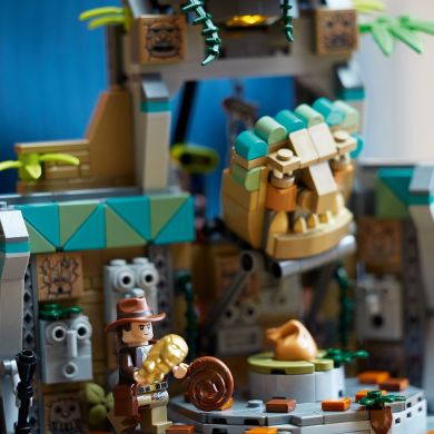 Конструктор Храм Золотого Ідола LEGO Індіана Джонс 77015