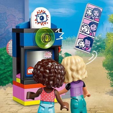 Конструктор Перукарня та магазин аксесуарів LEGO Friends 42662