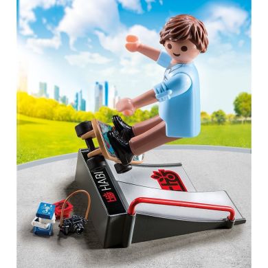 Конструктор Playmobil Скейтбордист с рампой 9094