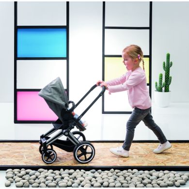 Коляска складана Corolle 3 в 1 Cybex зі знімною люлькою, кошиком, серія 36-42 см, 3+ 9000140770