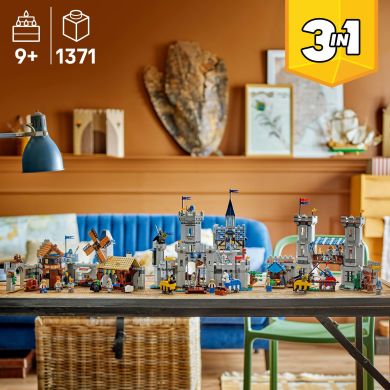 Конструктор Середньовічний замок із лицарем на коні LEGO Creator 31168