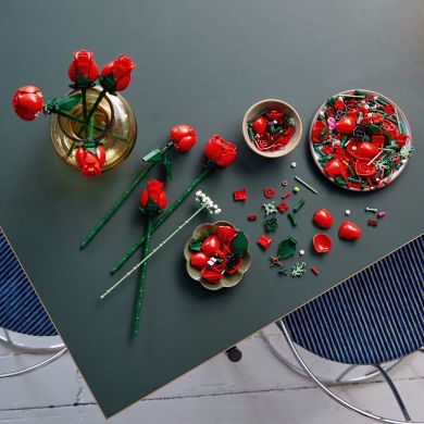 Конструктор Букет троянд LEGO Botanicals 10328