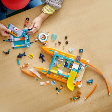 Конструктор Лодка морской спасательной бригады LEGO Friends 41734
