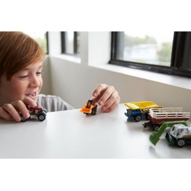 Подарочный набор автомобилей новый Matchbox 5 шт C1817