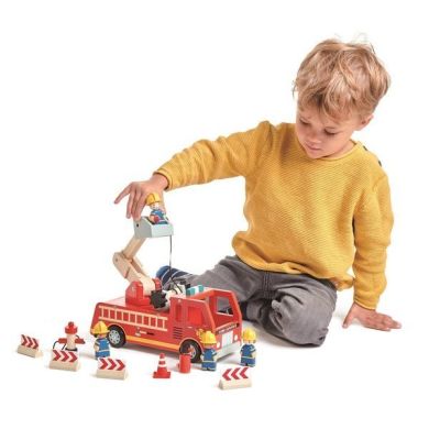 Іграшка з дерева Пожежна машина Tender Leaf Toys TL8367