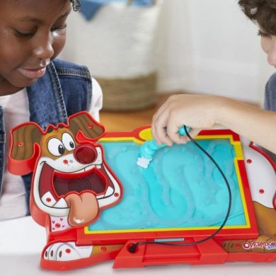 Настільна гра Hasbro Операція Лікуємо собачку з ефектами E9694