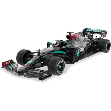 Автомобіль на радіокеруванні Mercedes-AMG F1 W11 EQ Performance 1:18, чорний, 2.4МГц Jamara 402107