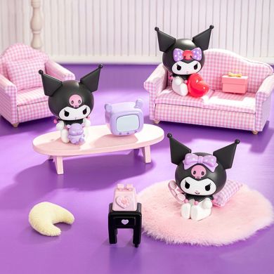 Фигурка-сюрприз POP TOP KUROMI ПРАЗДНИЧНОЕ НАСТРОЕНИЕ (свет, в асс.) 25WH-001