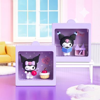 Фигурка-сюрприз POP TOP KUROMI ПРАЗДНИЧНОЕ НАСТРОЕНИЕ (свет, в асс.) 25WH-001