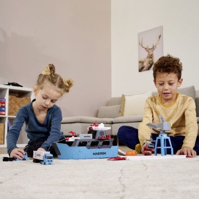 Игровой набор Majorette Креатикс. MAERSK Логистический порт, 5+ 2050039