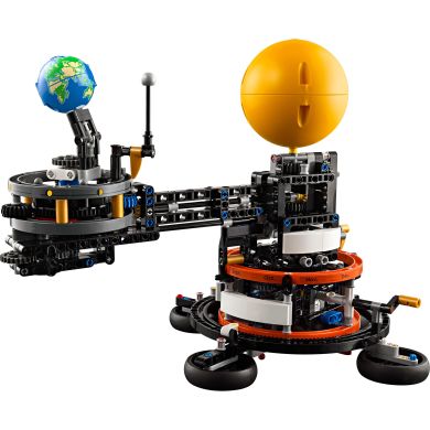 Конструктор Земля та Місяць на орбіті LEGO TECHNIC 42179