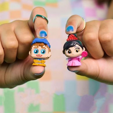 Ігровий набір DISNEY DOORABLES серії Multi Peek S12 ВЕЛИКИЙ ПІКСЕЛЬНИЙ БУДИНОЧОК 44856