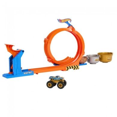 Ігровий набір Петлі та трюки серії Змагання за кубок Monster Trucks Hot Wheels JBX64