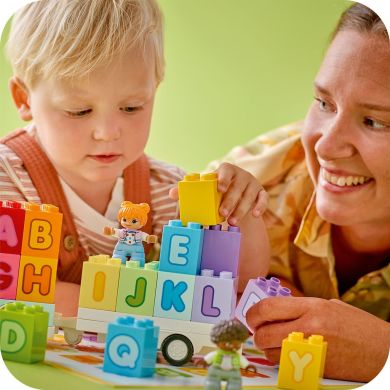Конструктор Вантажівка з абеткою LEGO DUPLO 10421